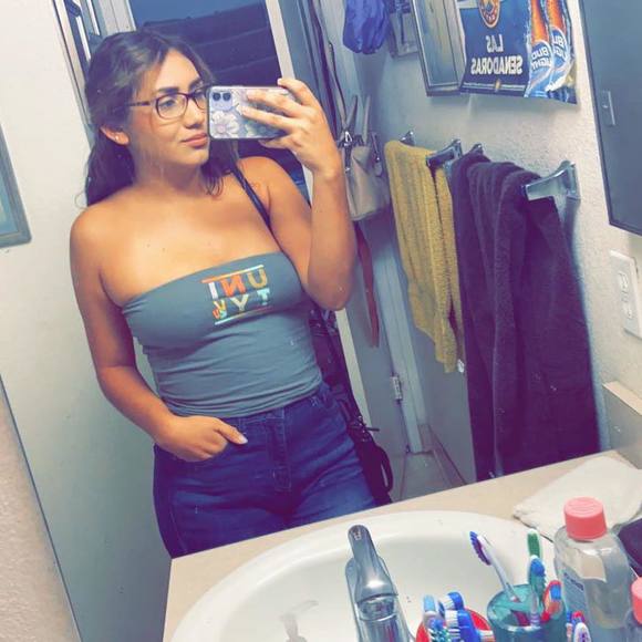 ashleymenjivar